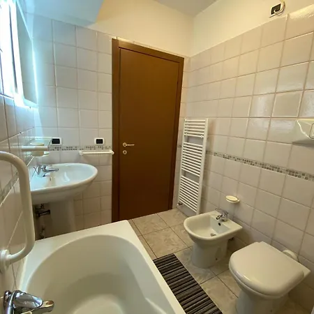 Cometa Beach House Apartamento Chioggia